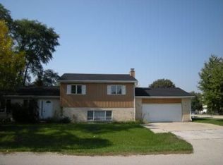 298 N Delany Rd, Gurnee, IL