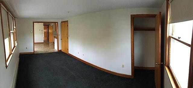 Building Photo 4