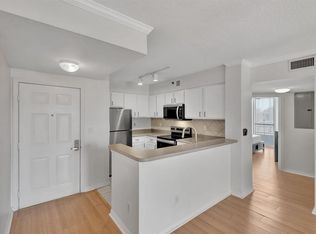 2665 SW 37th Ave APT 207, Miami, FL 33133