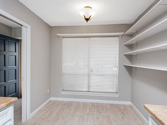 5th image of 5708 Meadow Wood Ln