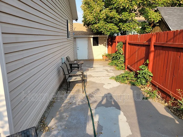 417 E Cleveland Ave — Photo 19