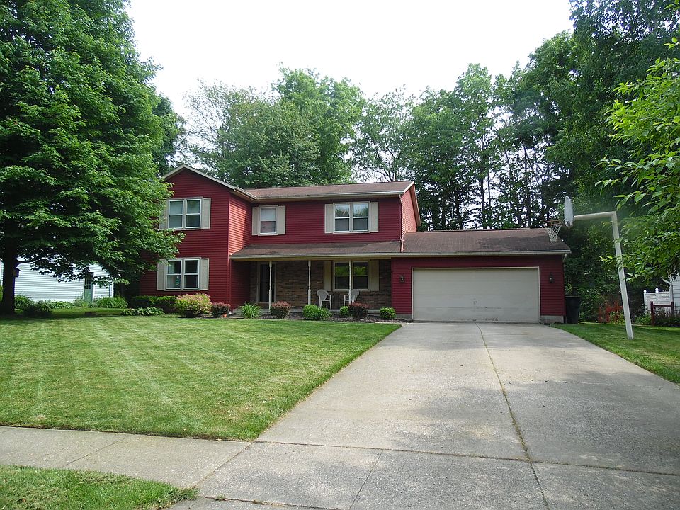 1st image of 441 Red Rock Dr