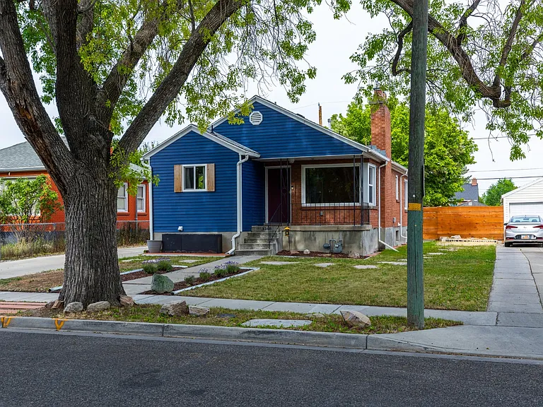 1368 S Emery St — Photo 1