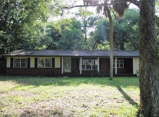 13 N Robin Hood Rd, Inverness, FL 34450