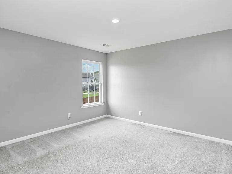 414 Tulip Way — Photo 44