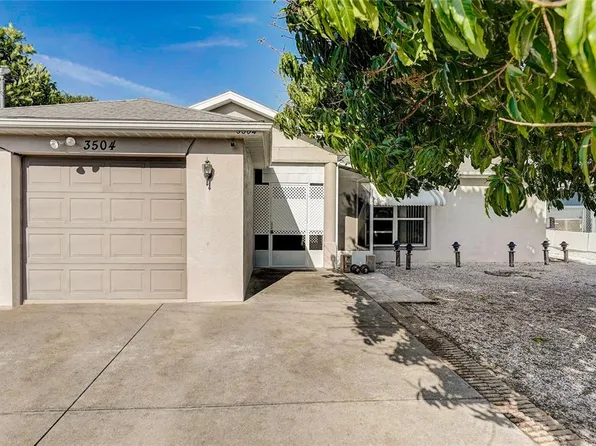 3504 22nd St E, Bradenton, FL 34208