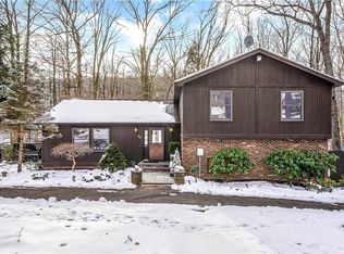 56 Laurel Rd, Sloatsburg, NY 10974