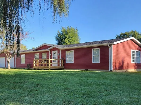 8261 E Monroe St, Dugger, IN 47848
