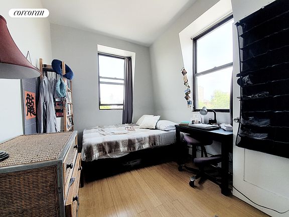 2nd image of 603 Vanderbilt Ave APT 4