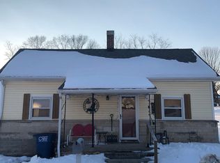 1823 F St, Bedford, IN 47421
