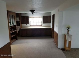 123 E North St, Burlington, MI 49029