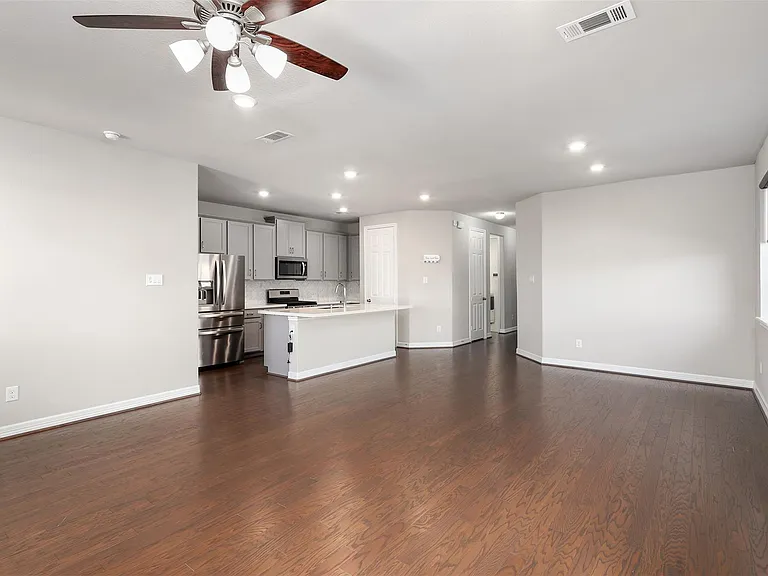 2116 Sweet Bay Dr — Photo 7
