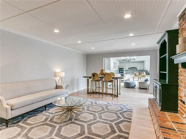3608 Jim Robison Dr — Photo 18