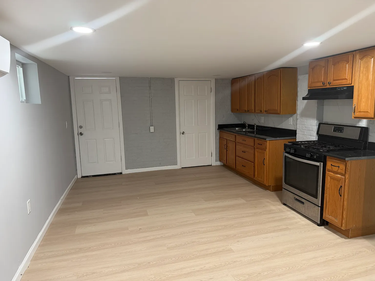 1 bed, 650 sqft, $1,500 — Photo 2