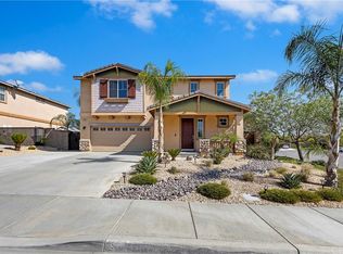 41104 Royal Sunset Rd, Lake Elsinore, CA 92532