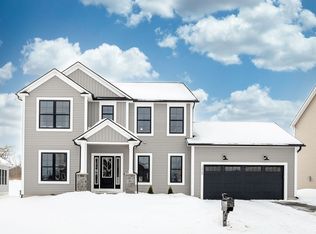 3408 Tall Tree Ln, Baldwinsville, NY