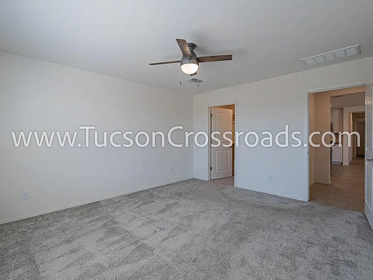 10611 Halsey Dr — Photo 18