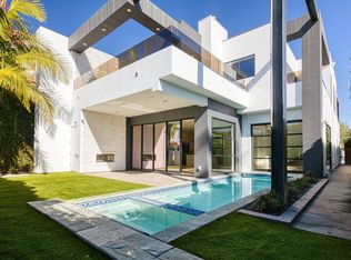 901 N Laurel Ave, Los Angeles, CA 90046