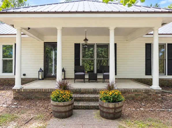 183 Hickory Nut Holw, Box Springs, GA 31801