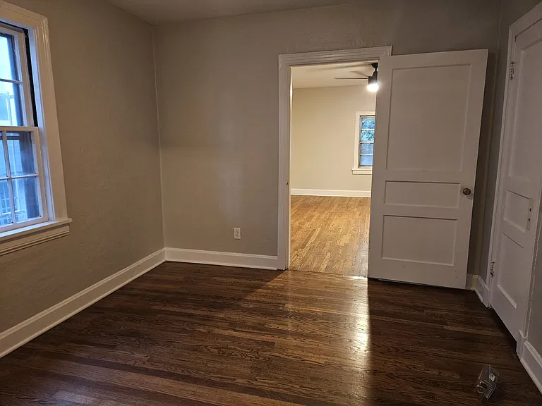 1408 King Hollands Ave — Photo 7