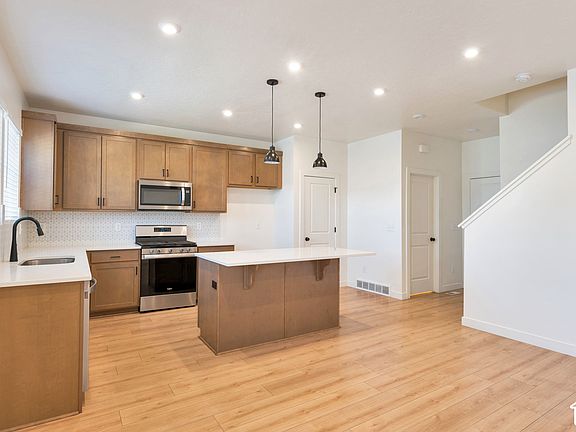 4th image of 9340 N Vernham Ln