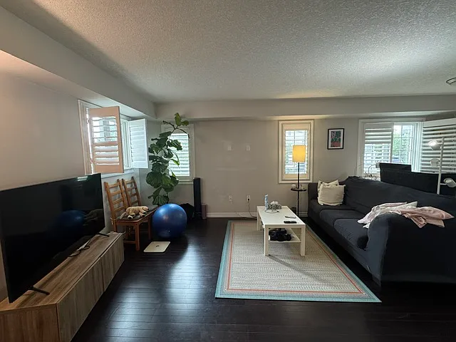 248 Westmeadow Drive Kitchener — Photo 3