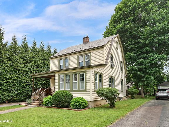 3rd image of 23 Easton Ave