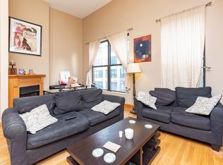 843 W Adams St #3, Chicago, IL 60607