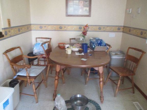 4th image of 607 Topeka Dr