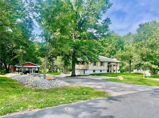 13708 E Nighthawk Rd, Nevada, MO 64772