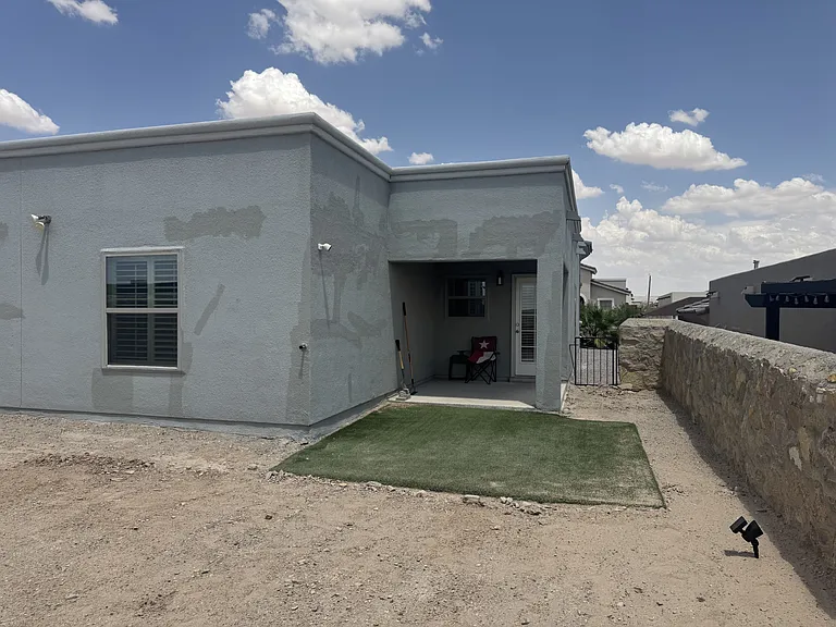 251 Wardour Castle Pl — Photo 31