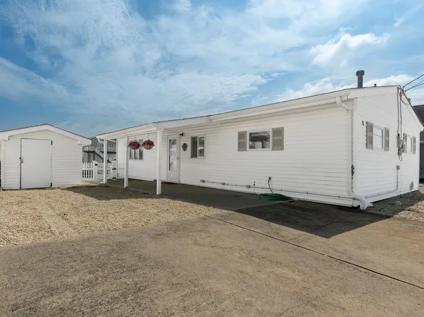 8 W Raritan Dr, Little Egg Harbor, NJ 08087