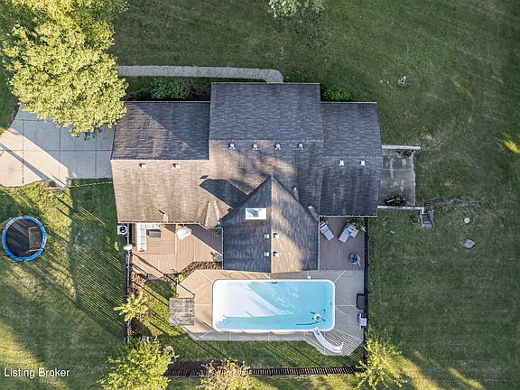 2nd image of 1731 W Moody Ln