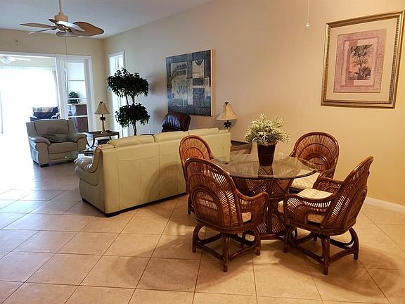 5th image of 16 Harbour Isle Dr E #105
