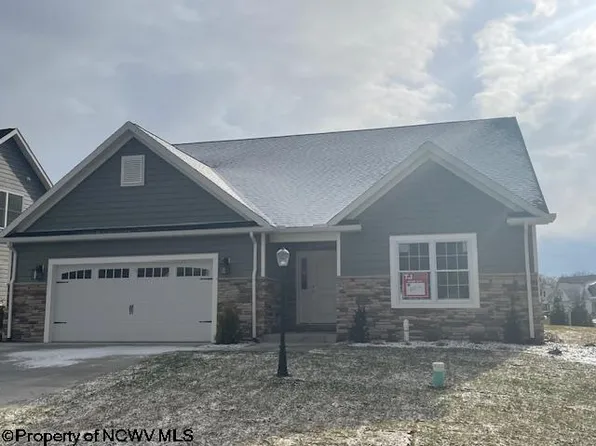 89 Hiddenbrook Cir, Morgantown, WV 26508
