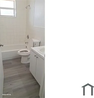 674 NW 46th St — Photo 7