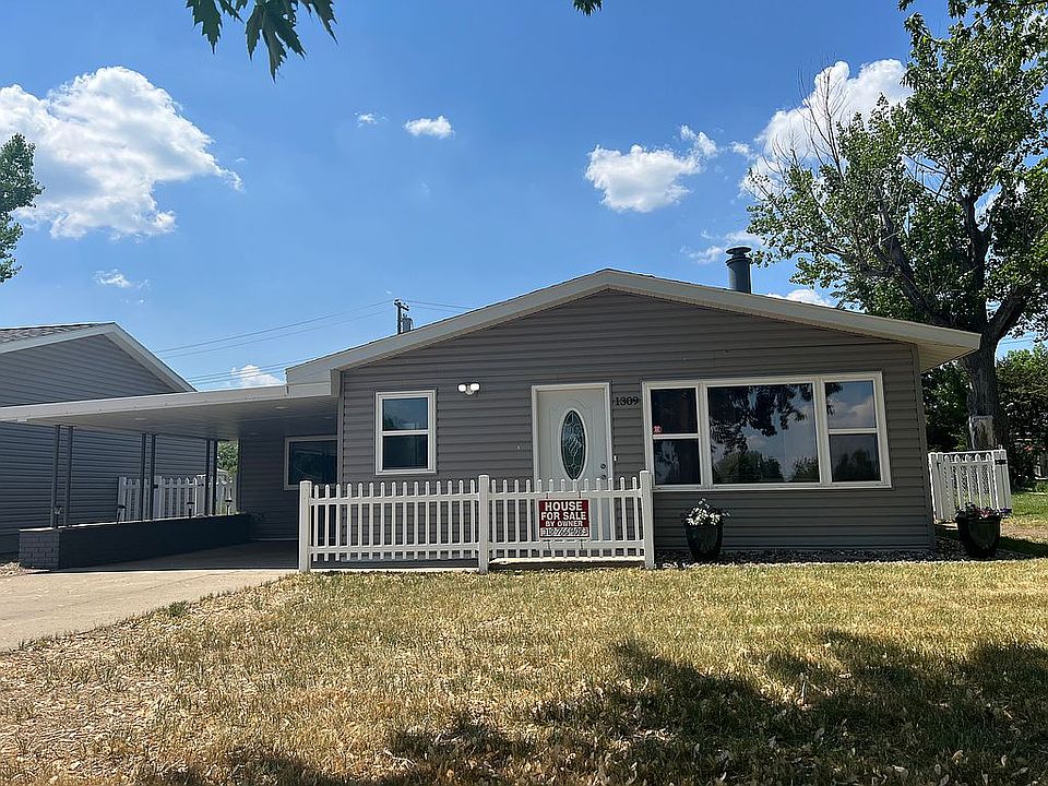 1309 Park Blvd, Mobridge, SD 57601 Zillow