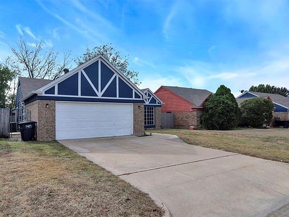2nd image of 4636 Greenfern Ln