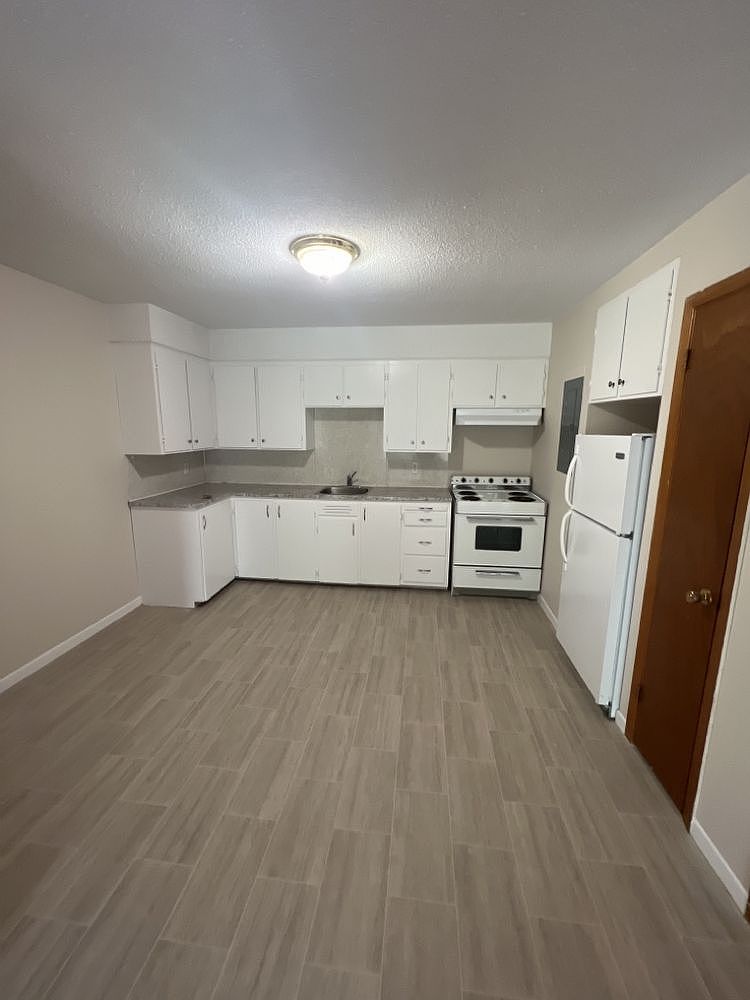 30 1st Ave 11, Moncton, NB E1C 7X1 Zillow