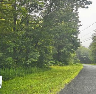 3 Lafayette Dr, Hinsdale, MA, 01235