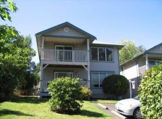 927 Otis St, Bellingham, WA 98225