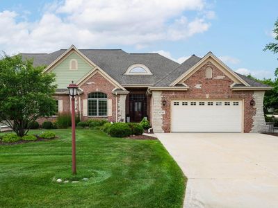 8741 South Avian WAY, Franklin, WI, 53132