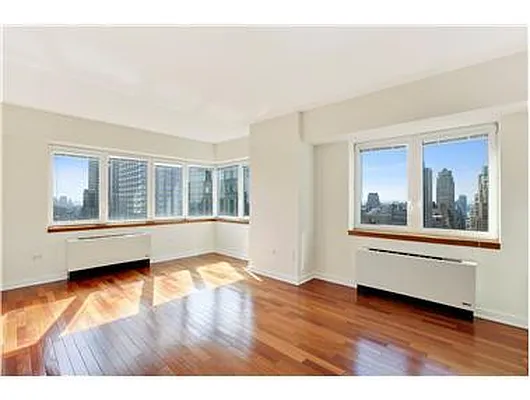 Rented by Douglas Elliman | media 15