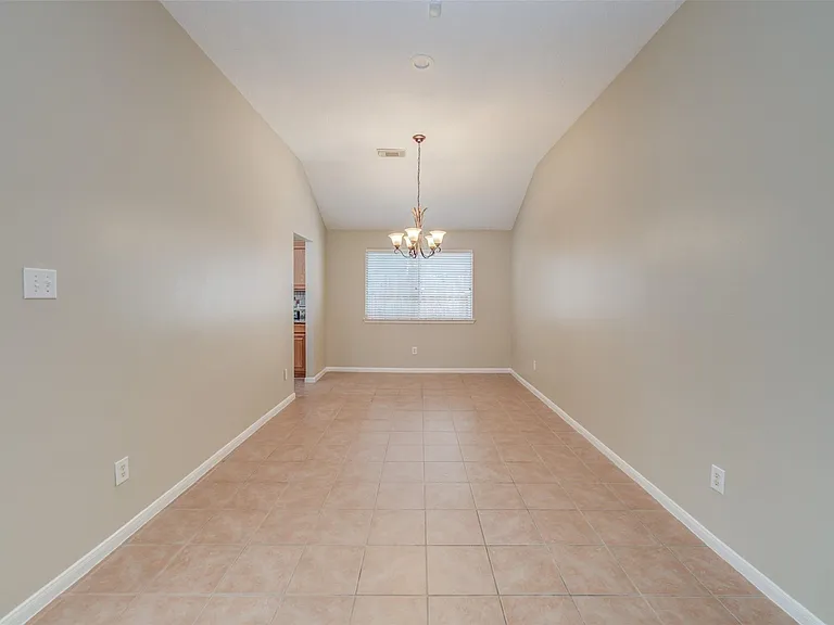 7314 Tara Dr — Photo 6