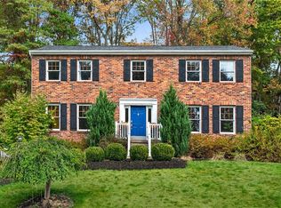122 Rippling Brook Dr, Sewickley, PA 15143