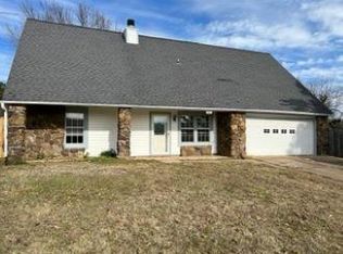 506 Oak Ln, Alma, AR 72921