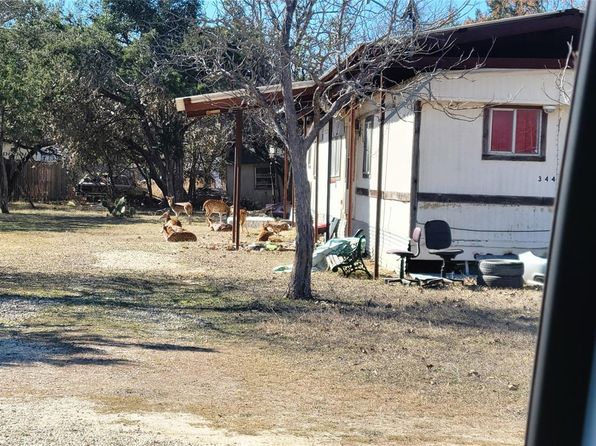 344 Rio Luna, Bandera, TX 78003