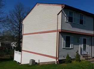 310 Parkwood Dr, Cranberry Township, PA 16066