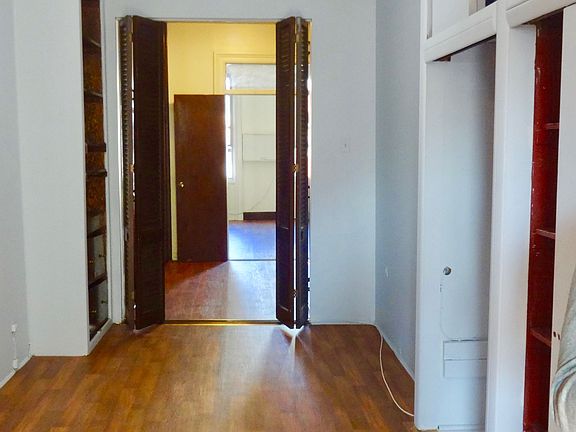 5th image of 62 Skillman Ave APT 2R