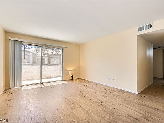 5th image of 5241 Caspian Springs Dr Unit 203